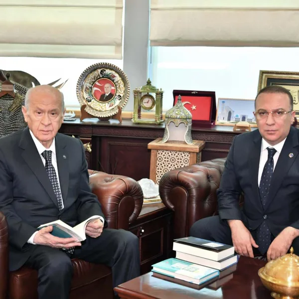 İzzet Ulvi Yönter, Ayhan Bora Kaplan Yüzünden mi Tasfiye Oldu? 