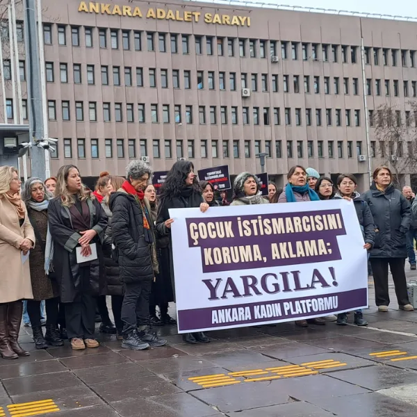 Meclis Çatısı Altında Çocuk İstismarı