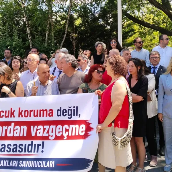 Çocukları Korumayan AKP, Çocukları Cezalandırmaya Hazırlanıyor!