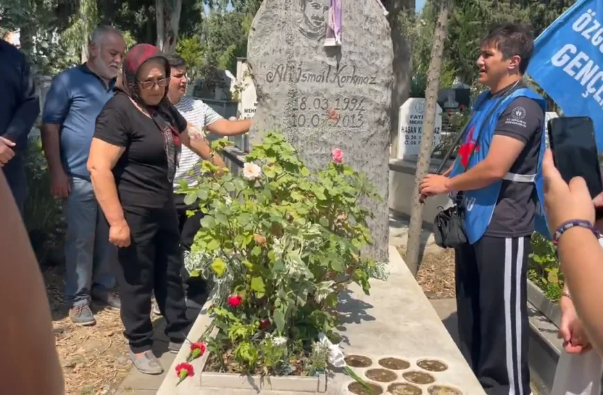 Özgürlükçü Gençlik, Evvel Temmuz Festivali’nde Ali İsmail Korkmaz’ı Andı
