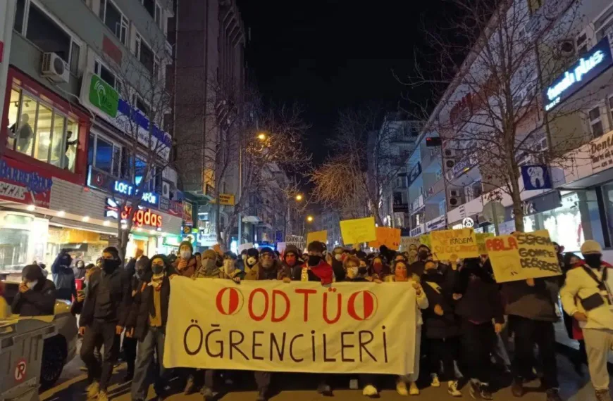 NATO Zirvesi Öncesi Üniversiteliler Güvenlik Bahanesiyle Mağdur Ediliyor