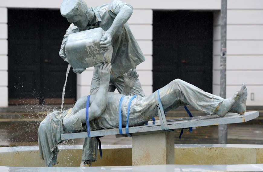 Fountain against Torture, 2015