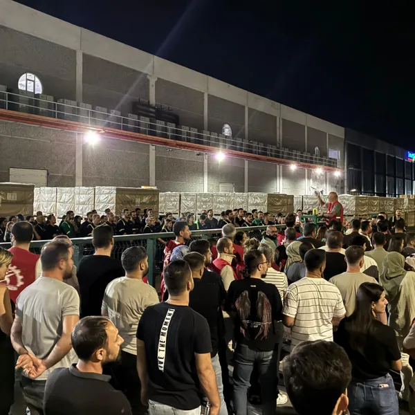 Gebze’de Grev, İzmir’de Sendikal Hak için Direniş: Smart İşçilerinden Mücadele Dersleri